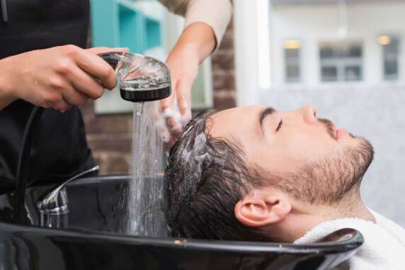 چگونگی شستن موهای سر آقایان