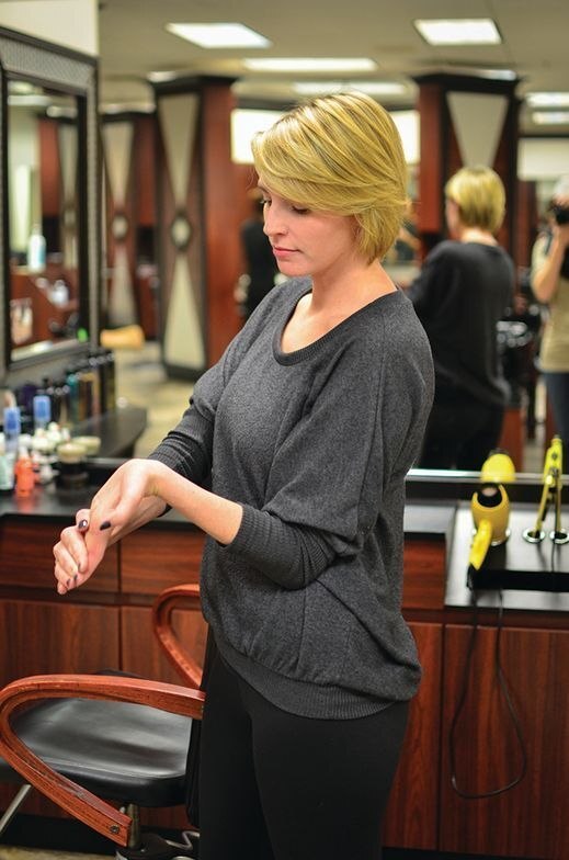 نرمش ویژه آرایشگران در محیط کار